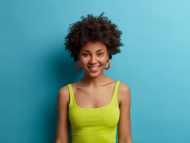 INSTANT CAPILHAIR Perruque Medicale 40 Young Beautiful Woman With Curly Hair Isolated 1