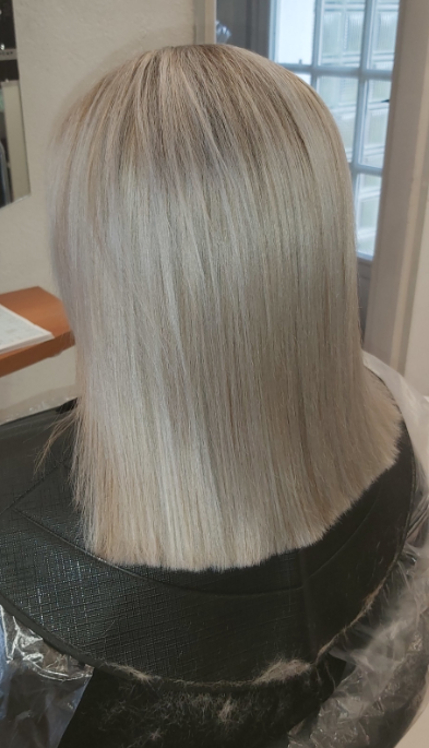 INSTANT CAPILHAIR Perruque Medicale 40 IC 8